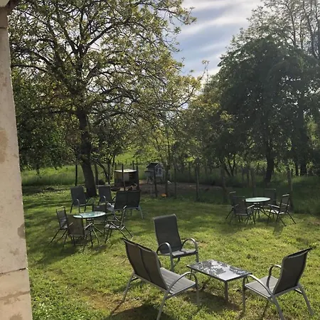 Alojamento de Acomodação e Pequeno-almoço Relais D'arbigny Arbigny